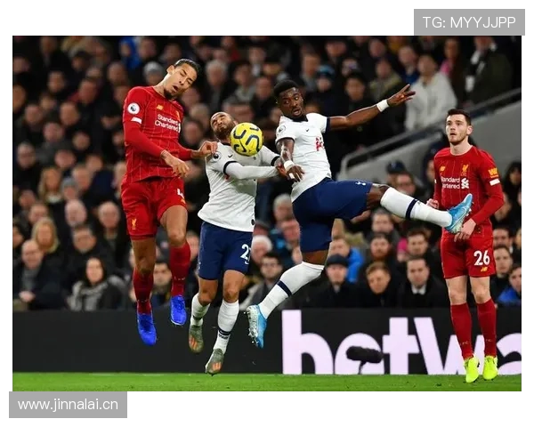 利物浦有意!英媒:热刺对范德芬要价超1亿镑,球员寻求今夏离队-直播吧